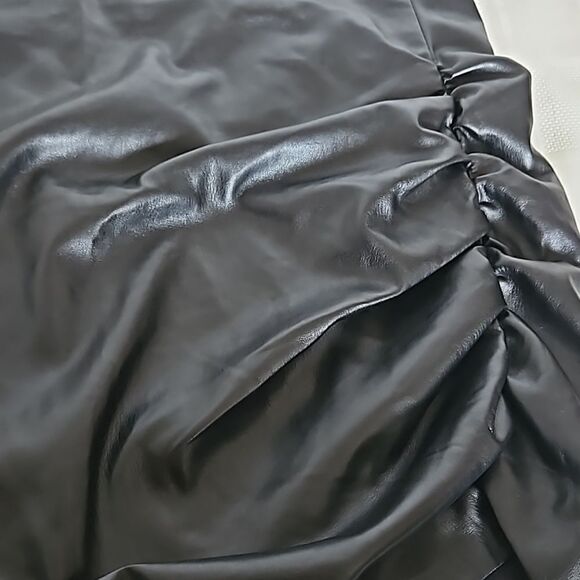 Zara Women's Faux Leather 2-Piece Crop Top & Side Ruffled Mini Skirt Black M/L - Picture 10 of 16